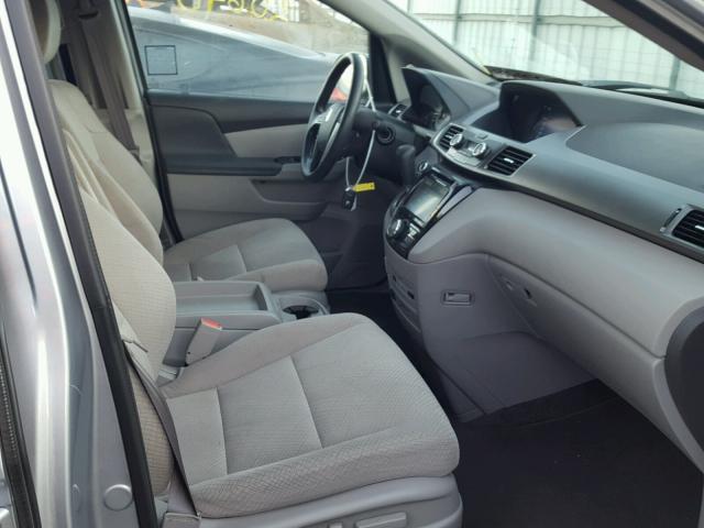 5FNRL5H33GB157530 - 2016 HONDA ODYSSEY SE SILVER photo 5