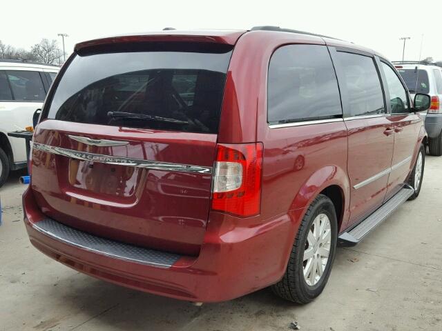 2C4RC1BG8DR786334 - 2013 CHRYSLER TOWN & COU RED photo 4