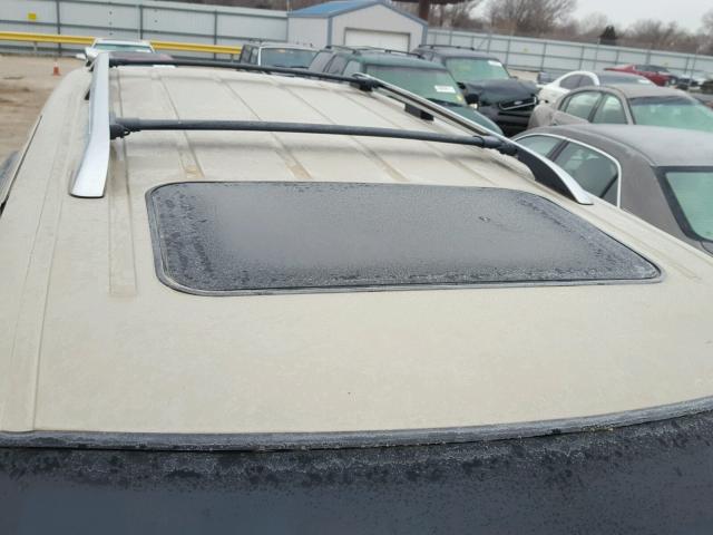 5LMEU88H44ZJ38590 - 2004 LINCOLN AVIATOR 银色 照片 9