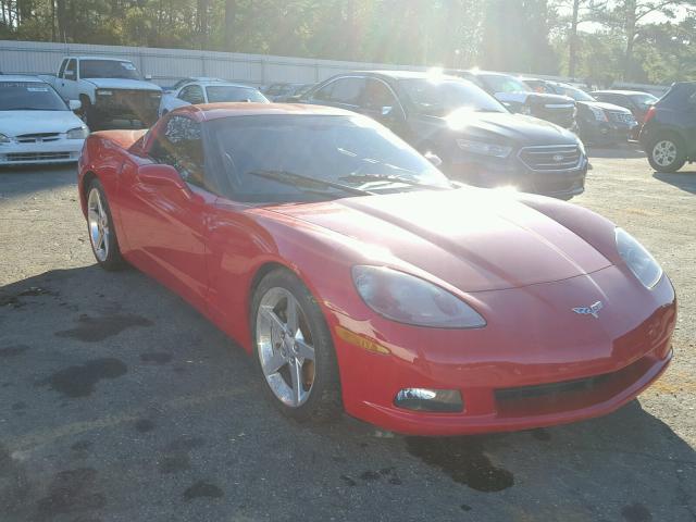 1G1YY24U455114378 - 2005 CHEVROLET CORVETTE RED photo 1