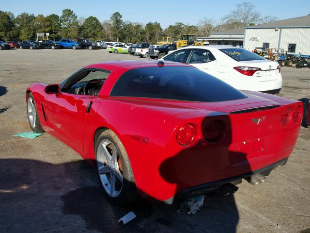 1G1YY24U455114378 - 2005 CHEVROLET CORVETTE RED photo 3