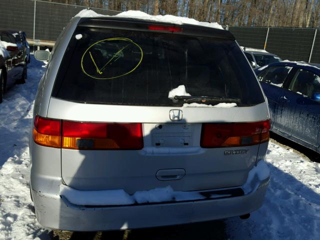 5FNRL18624B083404 - 2004 HONDA ODYSSEY EX SILVER photo 9