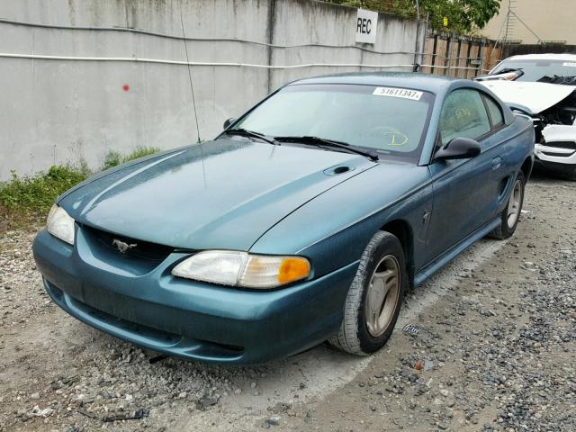 1FALP4046TF148101 - 1996 FORD MUSTANG GREEN photo 2