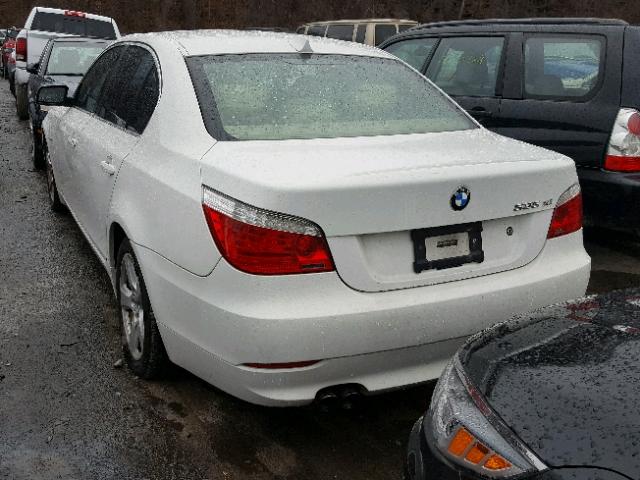 WBANV935X8CZ62722 - 2008 BMW 535 XI WHITE photo 3