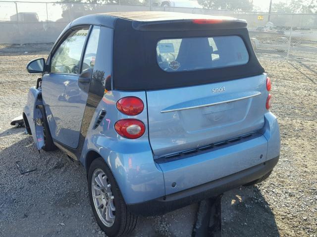 WMEEK3BA0BK422141 - 2011 SMART FORTWO PAS BLUE photo 3