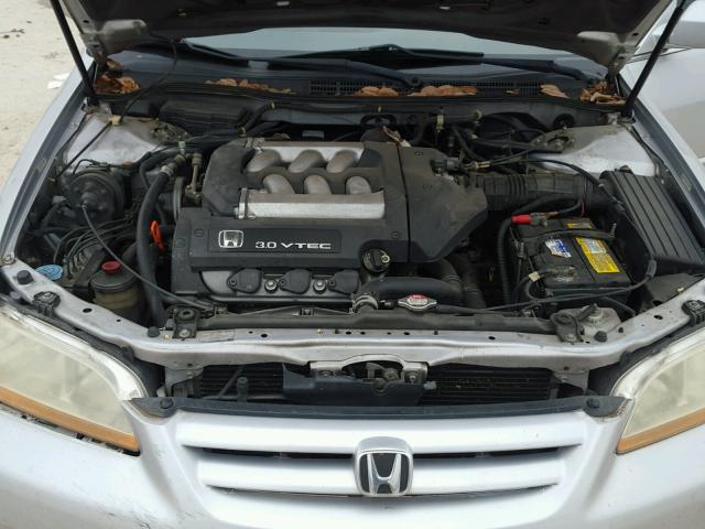 1HGCG164X2A013006 - 2002 HONDA ACCORD LX SILVER photo 7