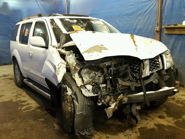 5N1AR18W27C608826 - 2007 NISSAN PATHFINDER WHITE photo 1