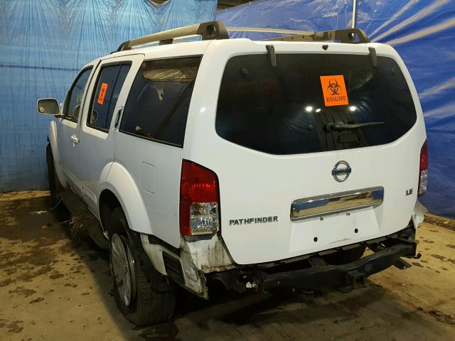 5N1AR18W27C608826 - 2007 NISSAN PATHFINDER WHITE photo 3