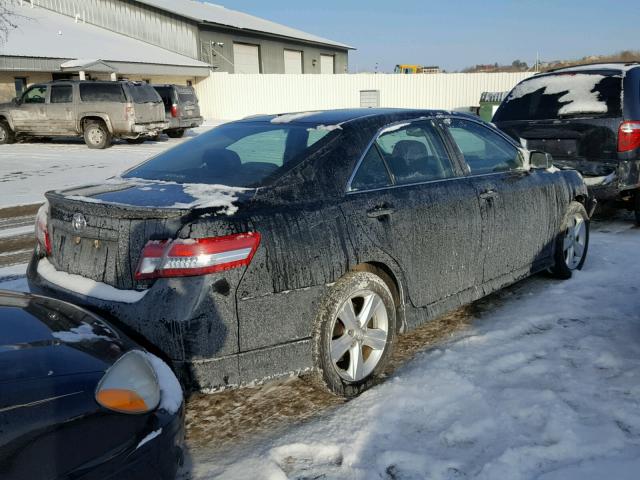 4T1BF3EK8BU710693 - 2011 TOYOTA CAMRY BASE BLACK photo 4