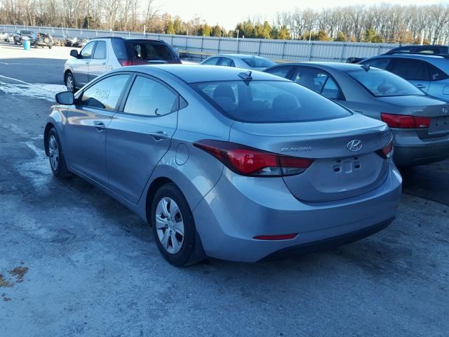 5NPDH4AE6GH694315 - 2016 HYUNDAI ELANTRA SE SILVER photo 3