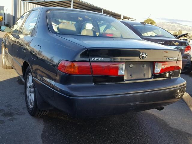 4T1BF28K01U128978 - 2001 TOYOTA CAMRY LE შავი ფოტო 3