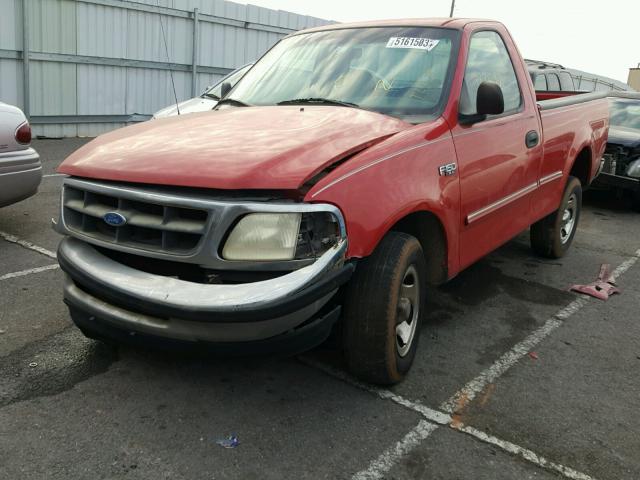 1FTDF1722VKB86777 - 1997 FORD F150 RED photo 2