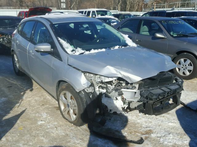 1FADP3K20EL352875 - 2014 FORD FOCUS SE SILVER photo 1