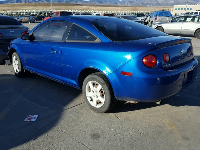 1G1AK12F957640219 - 2005 CHEVROLET COBALT BLUE photo 3