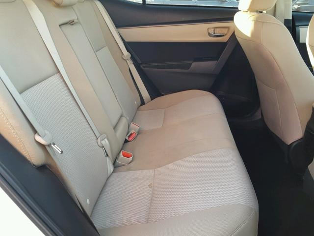 5YFBPRHE0GP381440 - 2016 TOYOTA COROLLA EC 白色 照片 6