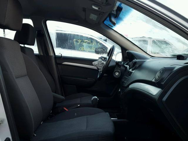 KL1TD5DE9BB192747 - 2011 CHEVROLET AVEO LS SILVER photo 5