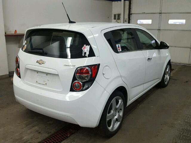 1G1JE6SG7D4105340 - 2013 CHEVROLET SONIC LTZ WHITE photo 4