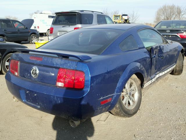 1ZVFT80N165158657 - 2006 FORD MUSTANG BLUE photo 4