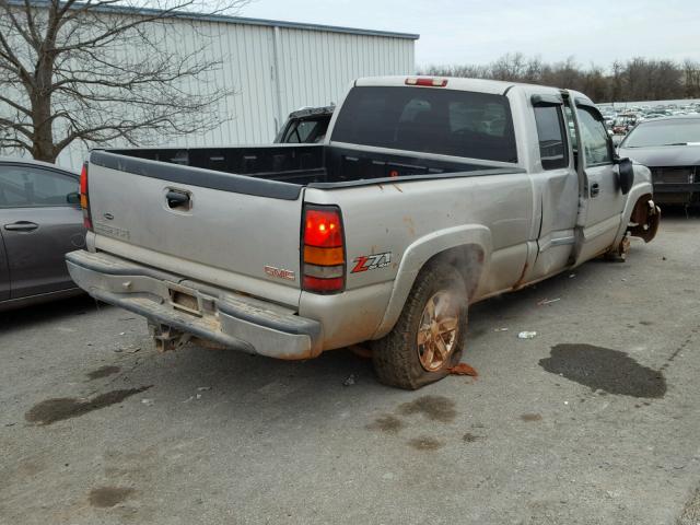 2GTEK19T741317982 - 2004 GMC NEW SIERRA SILVER photo 4