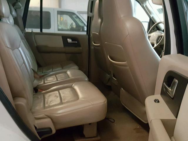 1FMRU17W84LB83076 - 2004 FORD EXPEDITION WHITE photo 6