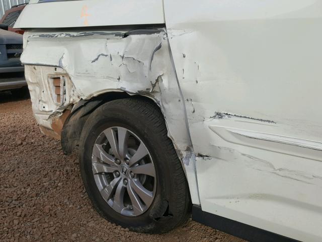 5FNRL5H6XEB092604 - 2014 HONDA ODYSSEY EX WHITE photo 9