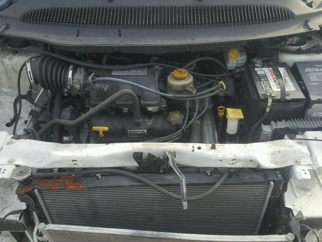 2B4GP74L92R772249 - 2002 DODGE GRAND CARA WHITE photo 7