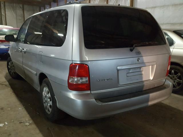 KNDUP132356714581 - 2005 KIA SEDONA EX SILVER photo 3