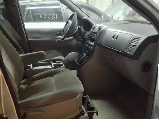 KNDUP132356714581 - 2005 KIA SEDONA EX SILVER photo 5