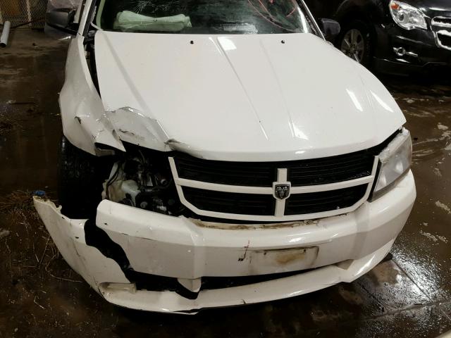 1B3LC46R18N232611 - 2008 DODGE AVENGER SE WHITE photo 9