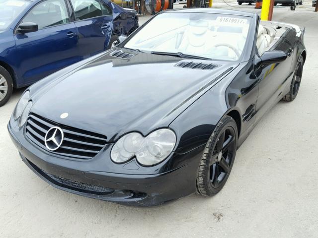 WDBSK75F54F071222 - 2004 MERCEDES-BENZ SL 500 BLACK photo 2