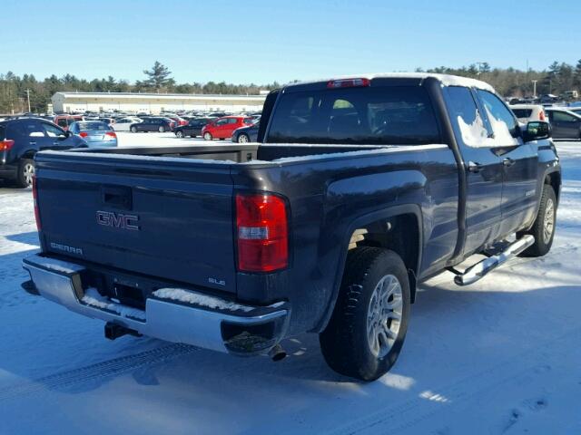 1GTV2UEC3FZ425033 - 2015 GMC SIERRA K15 GRAY photo 4