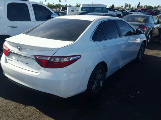 4T1BF1FK6GU180072 - 2016 TOYOTA CAMRY LE WHITE photo 4