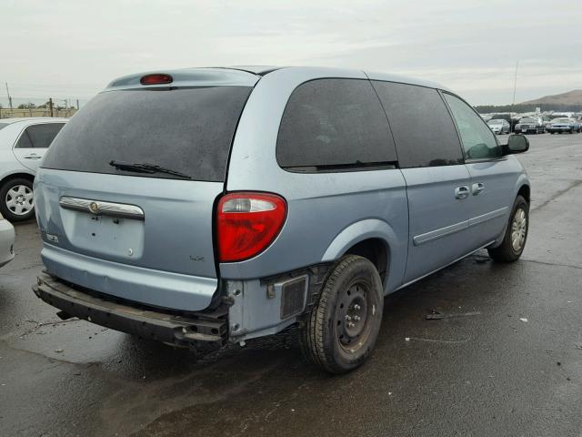 1A4GP44R06B567116 - 2006 CHRYSLER TOWN & COU BLUE photo 4