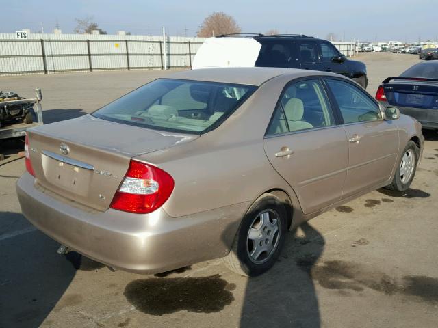 4T1BF32K02U033207 - 2002 TOYOTA CAMRY LE ოქროსფერი ფოტო 4