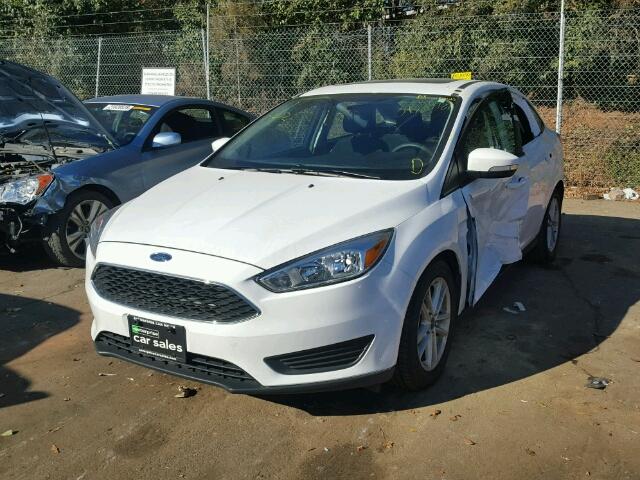 1FADP3F22FL316472 - 2015 FORD FOCUS SE WHITE photo 2