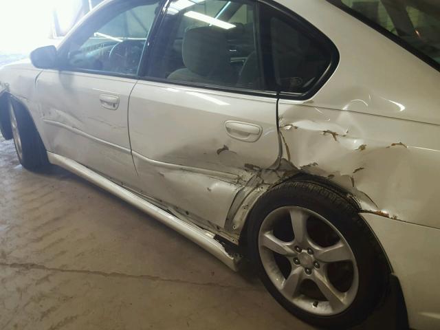 4S3BL616086216946 - 2008 SUBARU LEGACY 2.5 WHITE photo 9