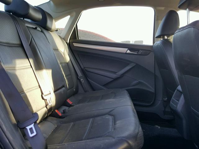 1VWAT7A39FC105704 - 2015 VOLKSWAGEN PASSAT S BLACK photo 6