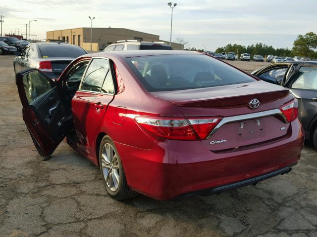 4T1BF1FK9FU982579 - 2015 TOYOTA CAMRY LE RED photo 3