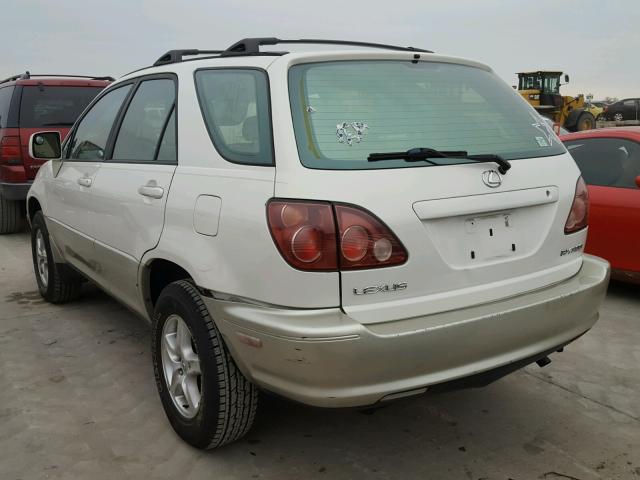 JT6GF10U0Y0065648 - 2000 LEXUS RX 300 WHITE photo 3