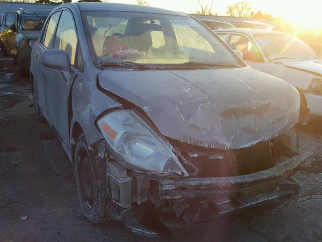 3N1BC11E07L443944 - 2007 NISSAN VERSA S GRAY photo 1