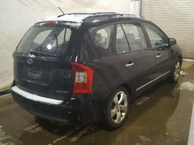 KNAFG526277112589 - 2007 KIA RONDO BLACK photo 4