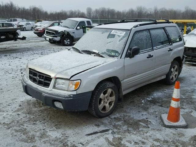 JF1SF656X1H732619 - 2001 SUBARU FORESTER S SILVER photo 2