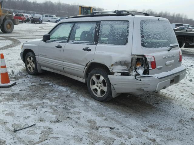 JF1SF656X1H732619 - 2001 SUBARU FORESTER S 银色 照片 3