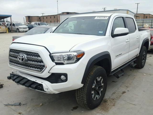 5TFCZ5AN2HX082357 - 2017 TOYOTA TACOMA DOU WHITE photo 2