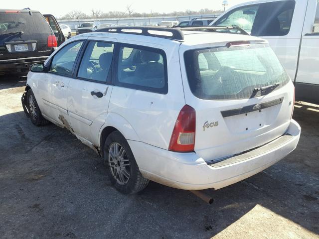 1FAFP36392W234930 - 2002 FORD FOCUS SE WHITE photo 3