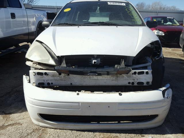 1FAFP36392W234930 - 2002 FORD FOCUS SE WHITE photo 9