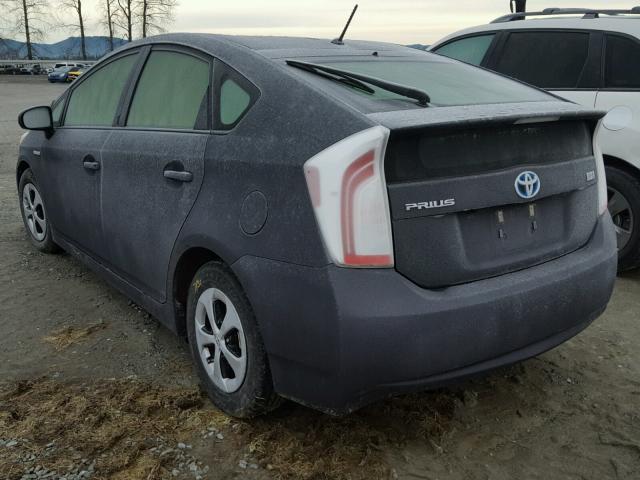 JTDKN3DU3F1998429 - 2015 TOYOTA PRIUS GRAY photo 3