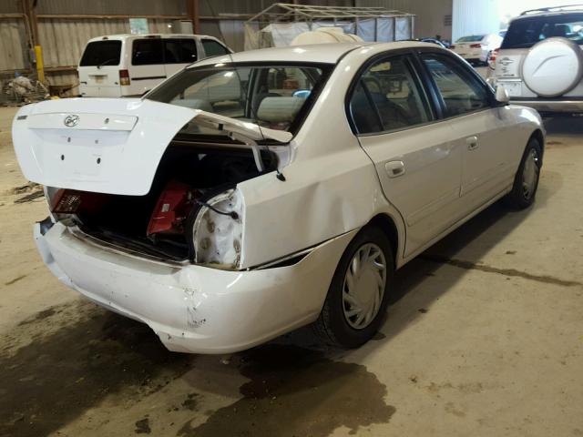 KMHDN46D06U241770 - 2006 HYUNDAI ELANTRA GL WHITE photo 4