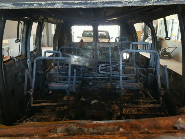 1GBEG25K6RF142665 - 1994 CHEVROLET G20 BURN photo 10