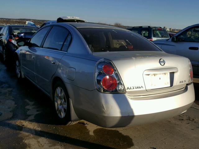 1N4AL11D15N912803 - 2005 NISSAN ALTIMA S SILVER photo 3